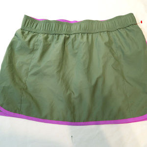 Columbia Women's M Lightweight Skort